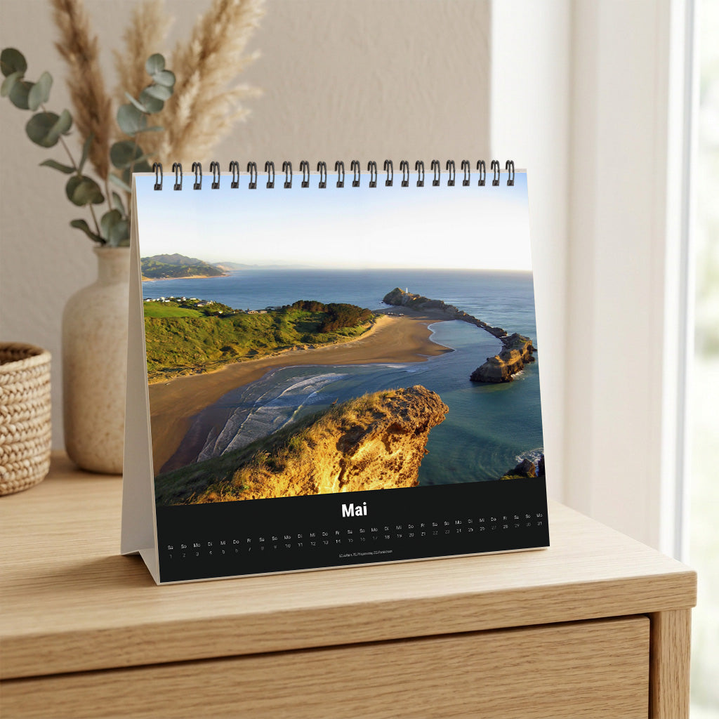 Tischkalender Klassisch 21 × 21 cm